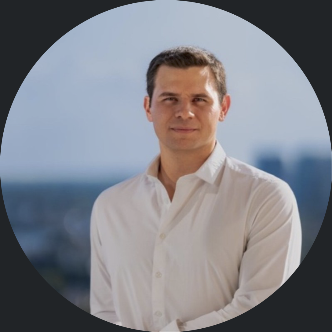 Mateo Buraglia — Managing Partner of Brickell Village Developers